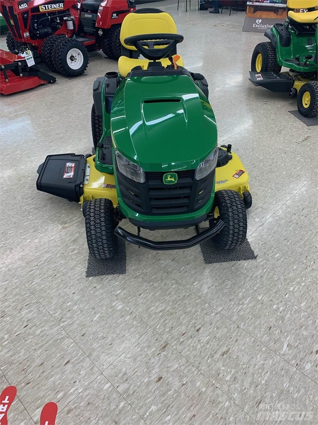 John Deere S240 小型曳引機