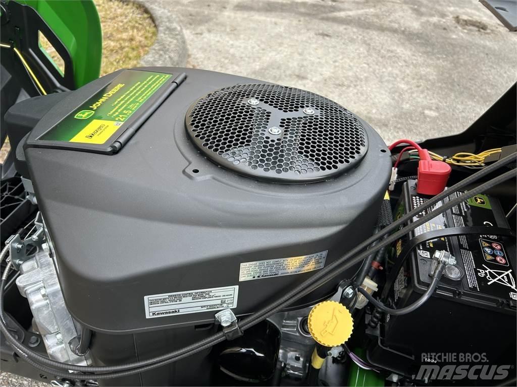 John Deere S240 小型曳引機