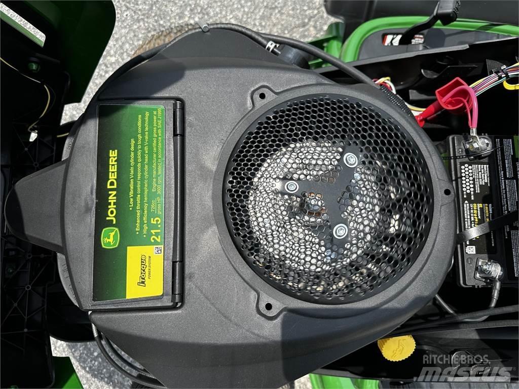 John Deere S240 小型曳引機