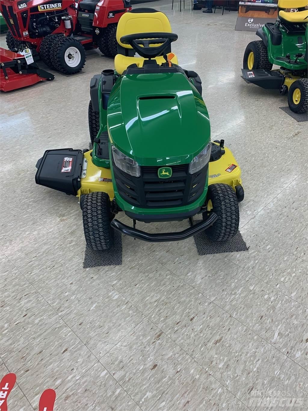 John Deere S240 小型曳引機