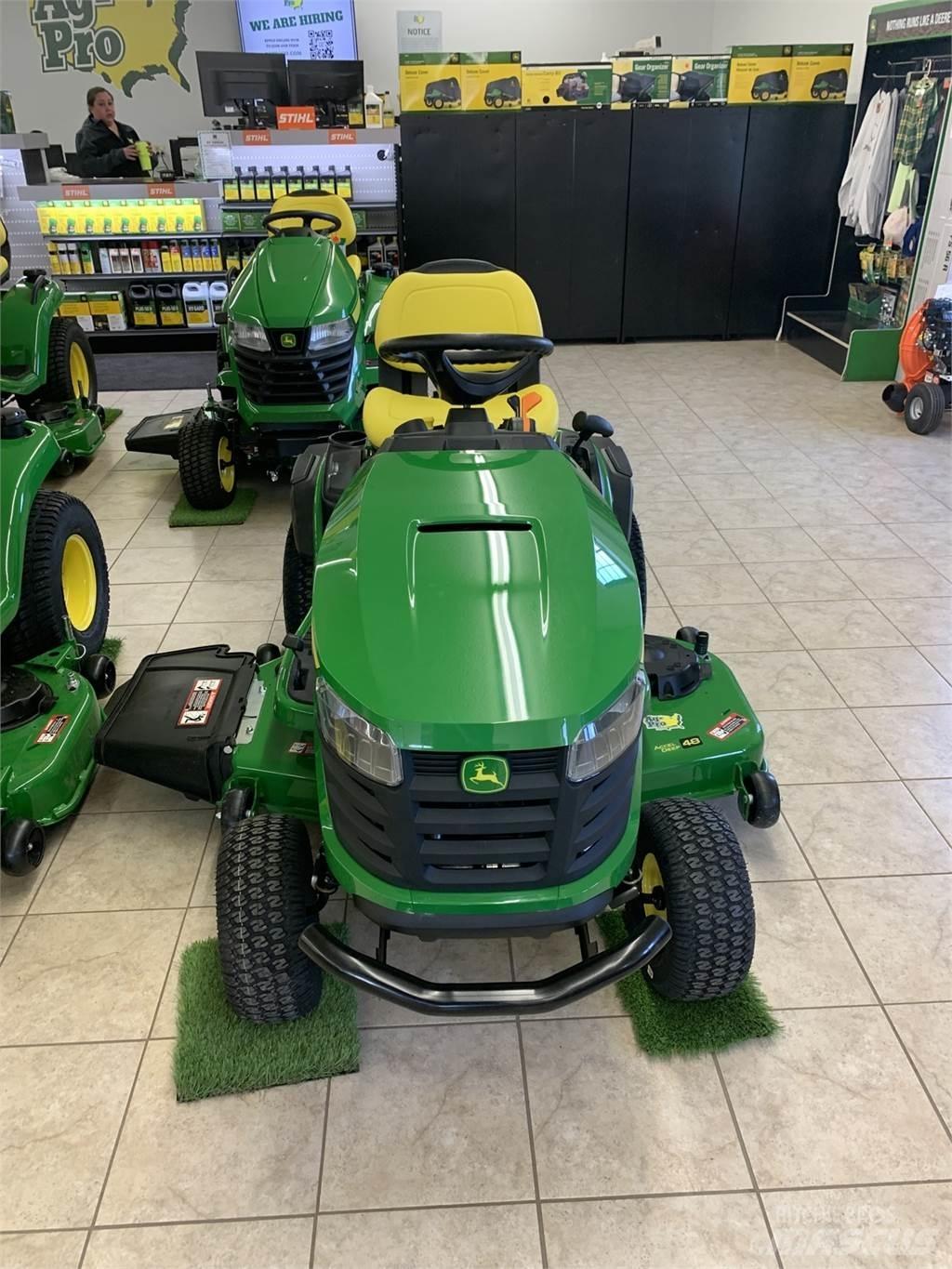 John Deere S240 小型曳引機