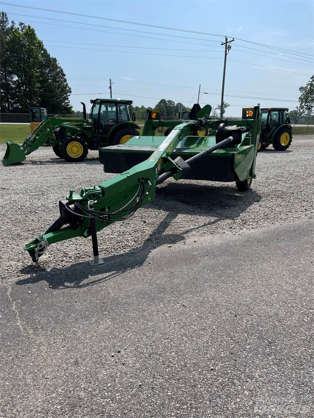 John Deere S300 割草調節裝置