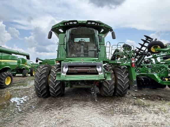 John Deere S770 聯合收穫機