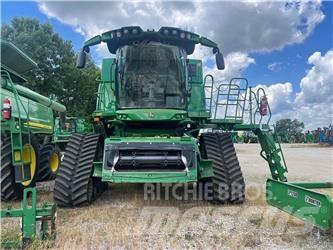 John Deere S780 聯合收穫機