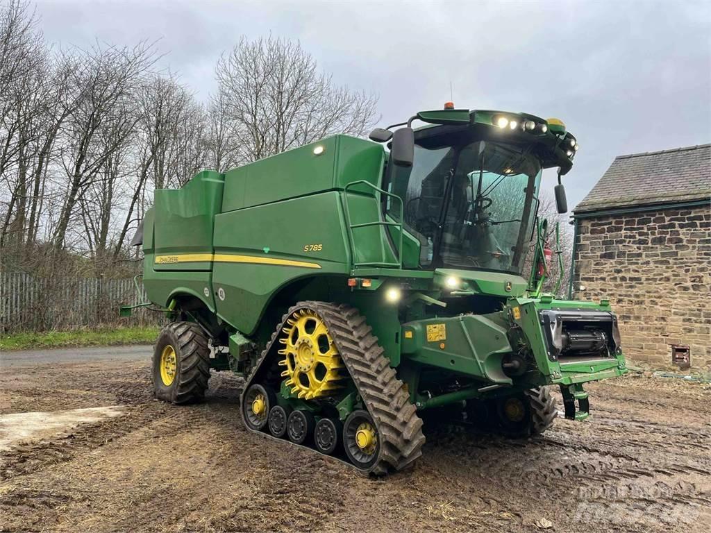 John Deere S785 聯合收穫機