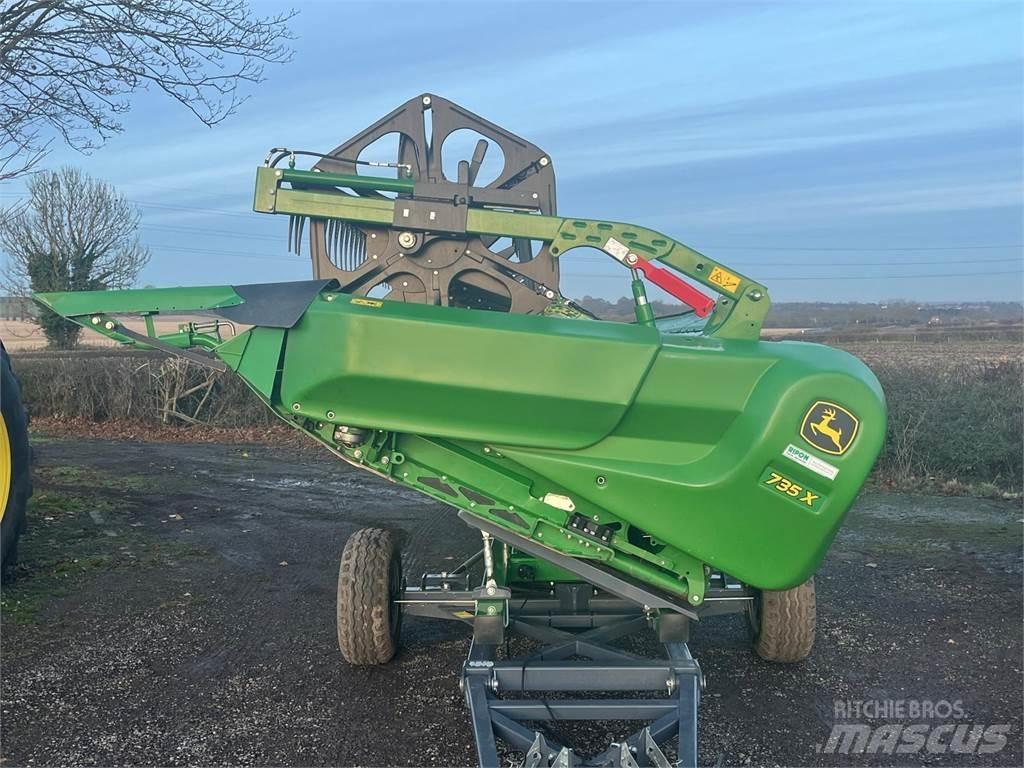 John Deere S790 聯合收穫機