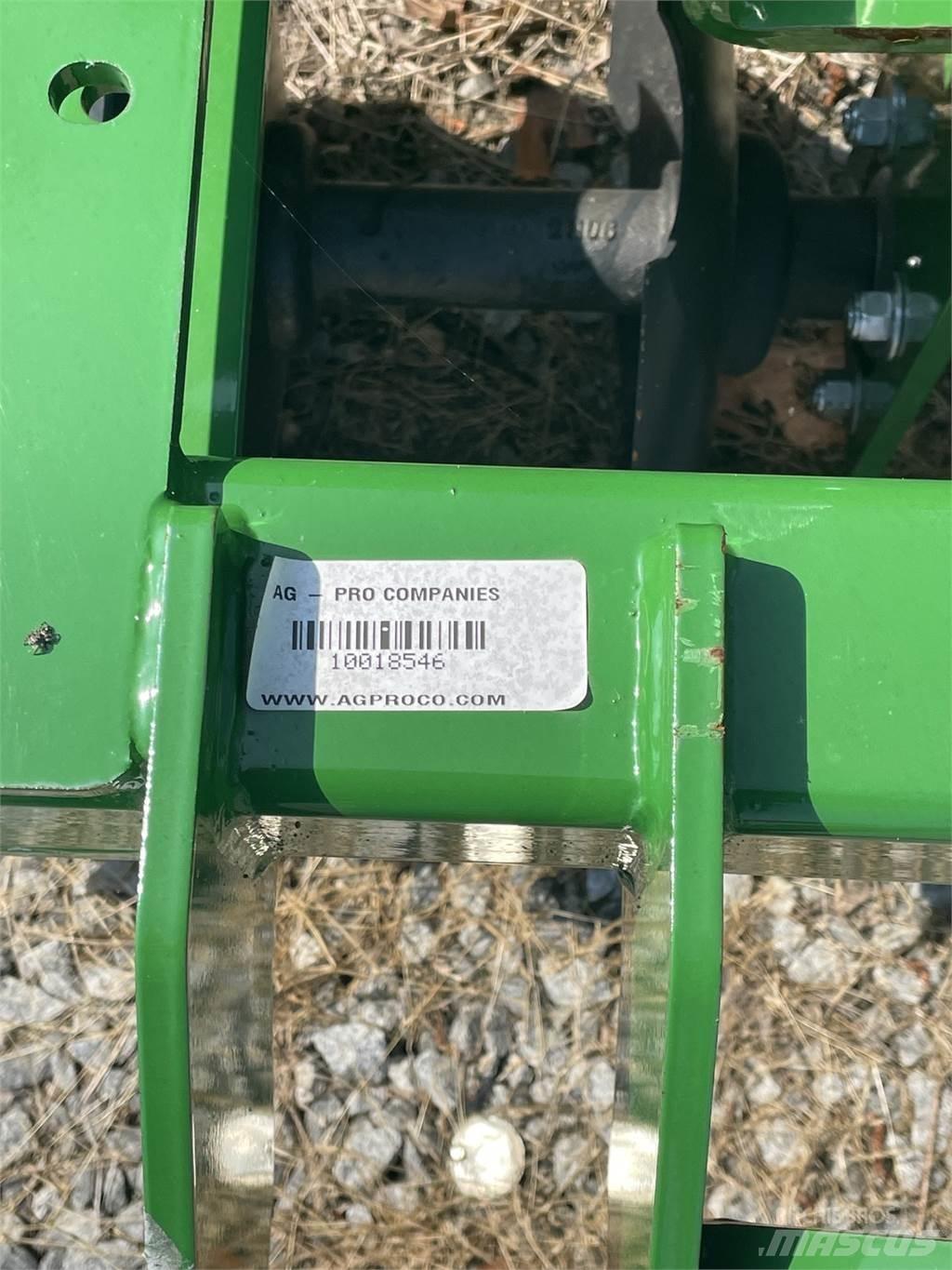 John Deere TM 圓盤耙