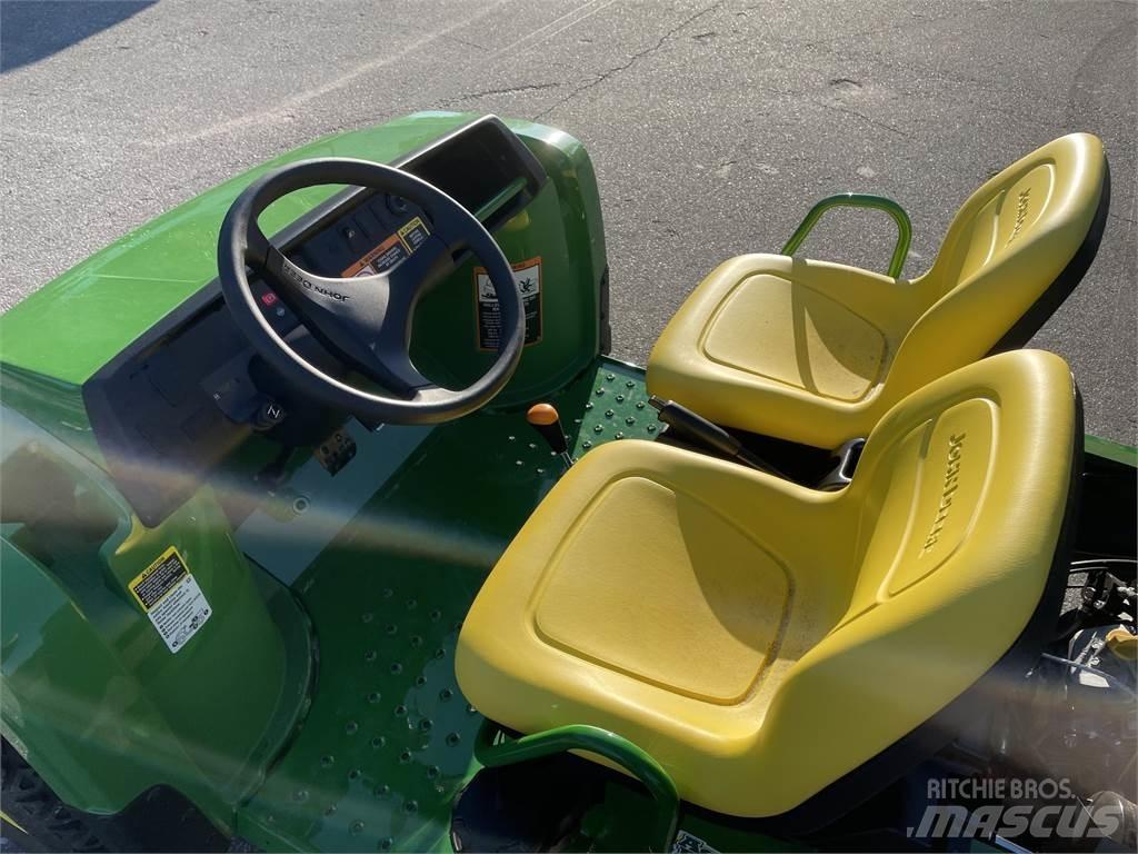 John Deere TX 多用途機械