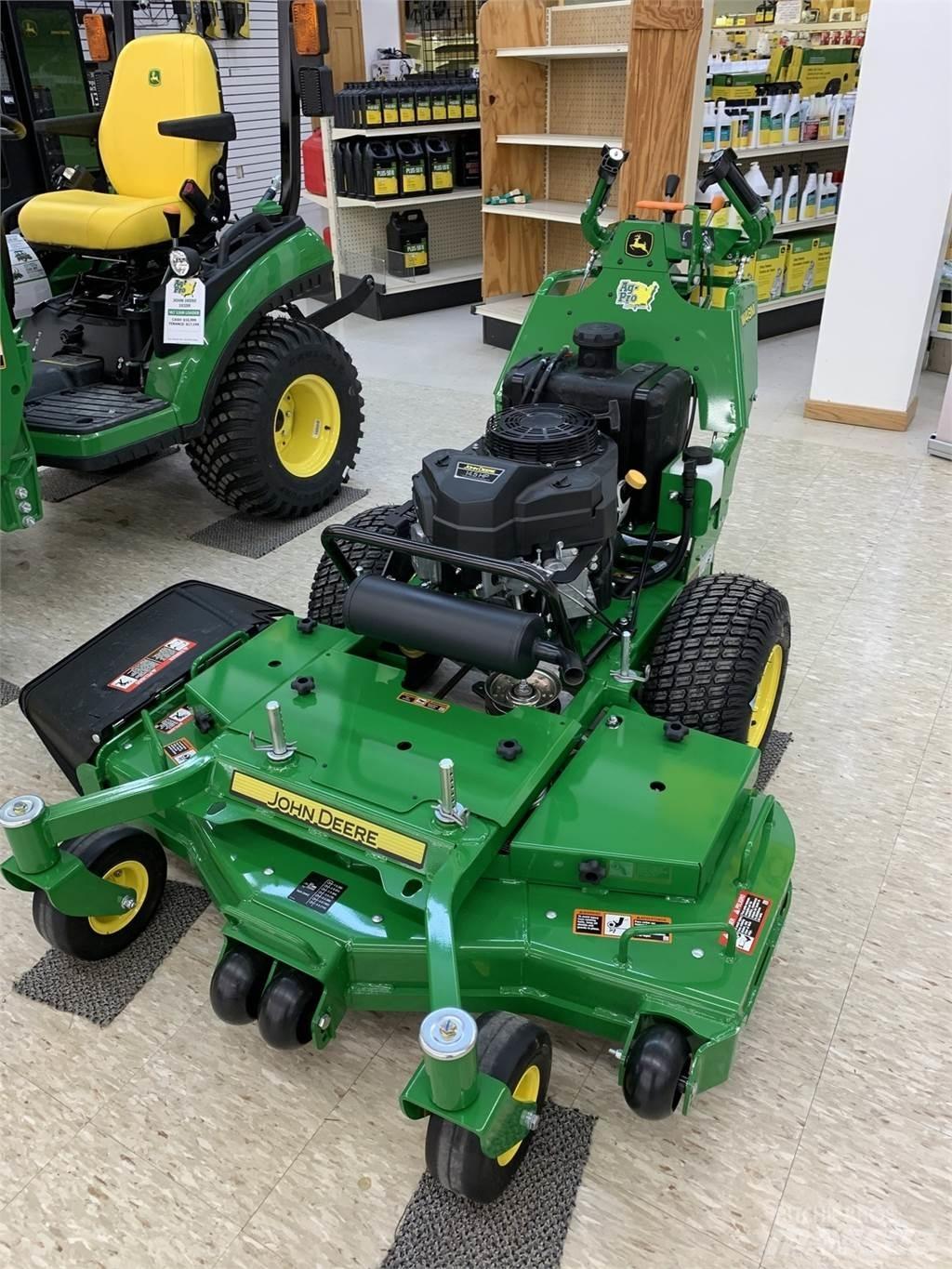 John Deere W48M 手扶式割草機