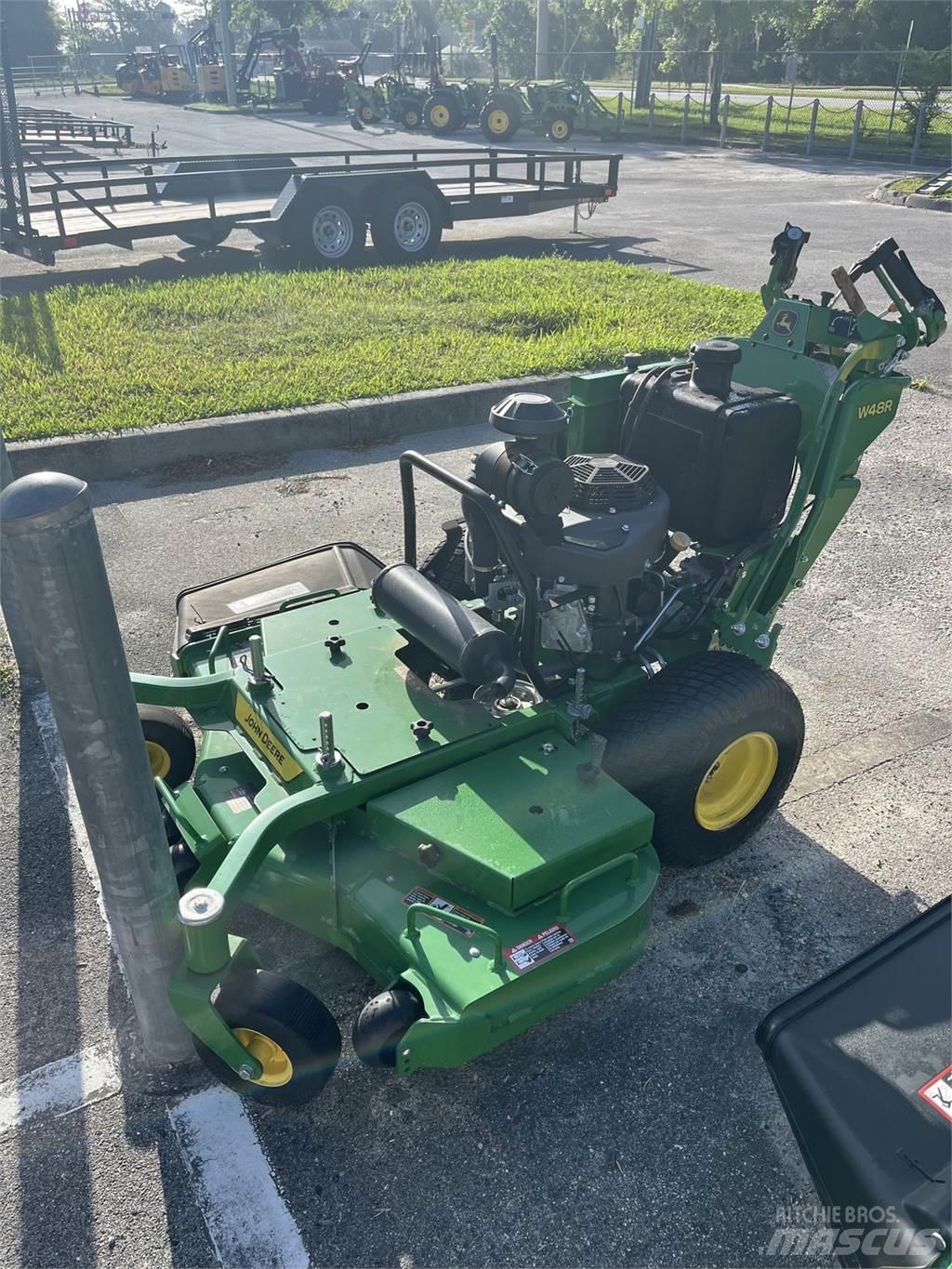 John Deere W48R 手扶式割草機