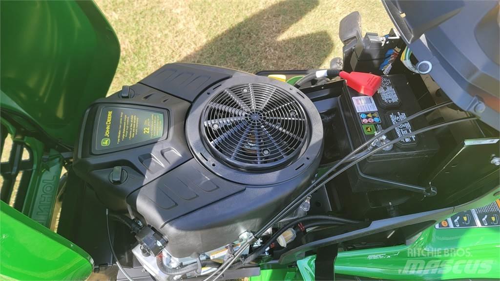 John Deere x330 小型曳引機