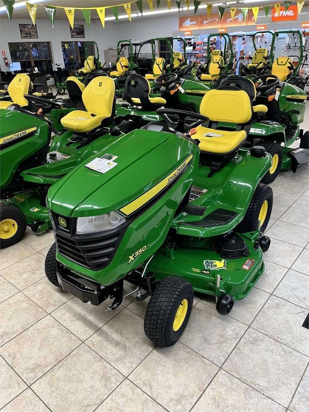 John Deere X350 小型曳引機