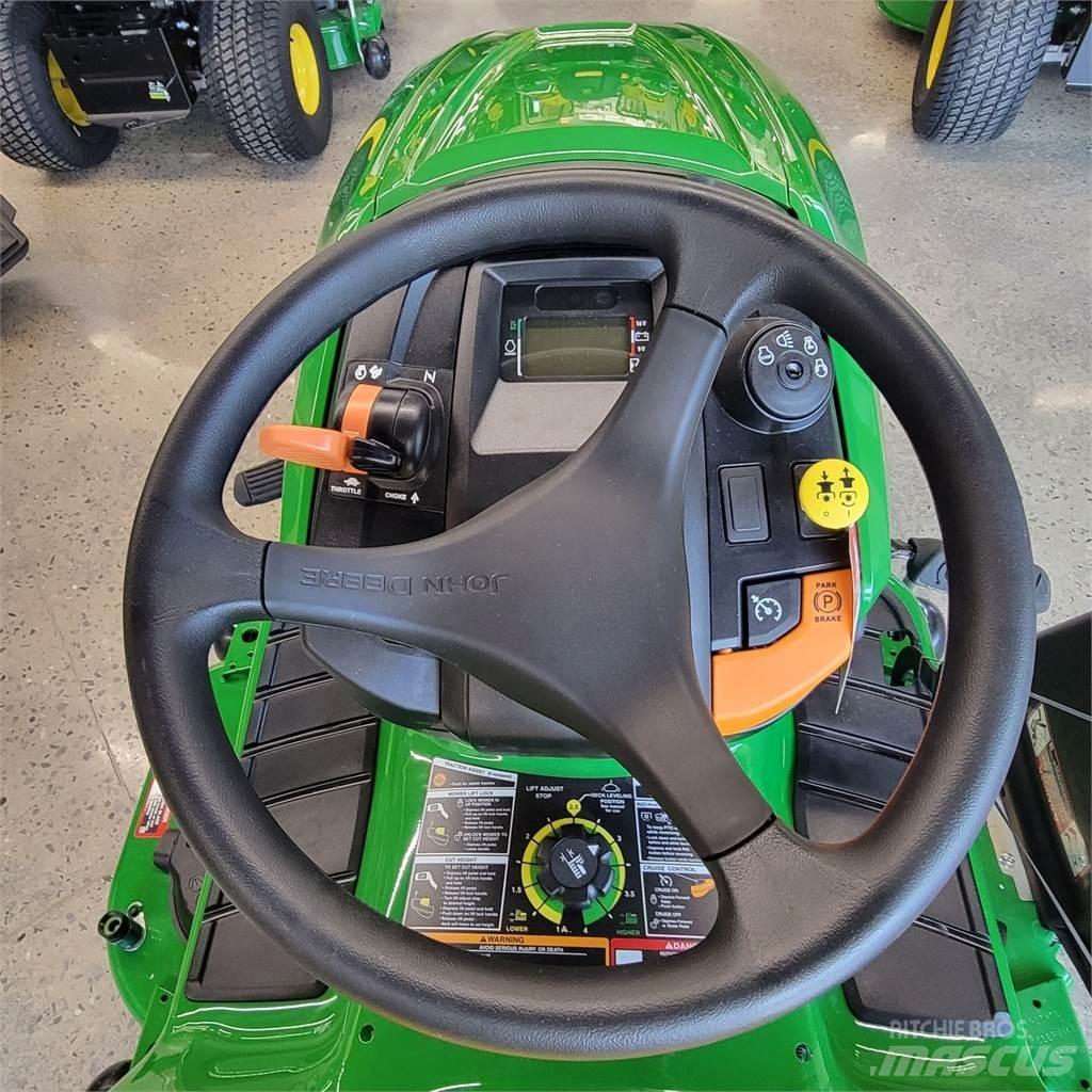 John Deere X350 小型曳引機