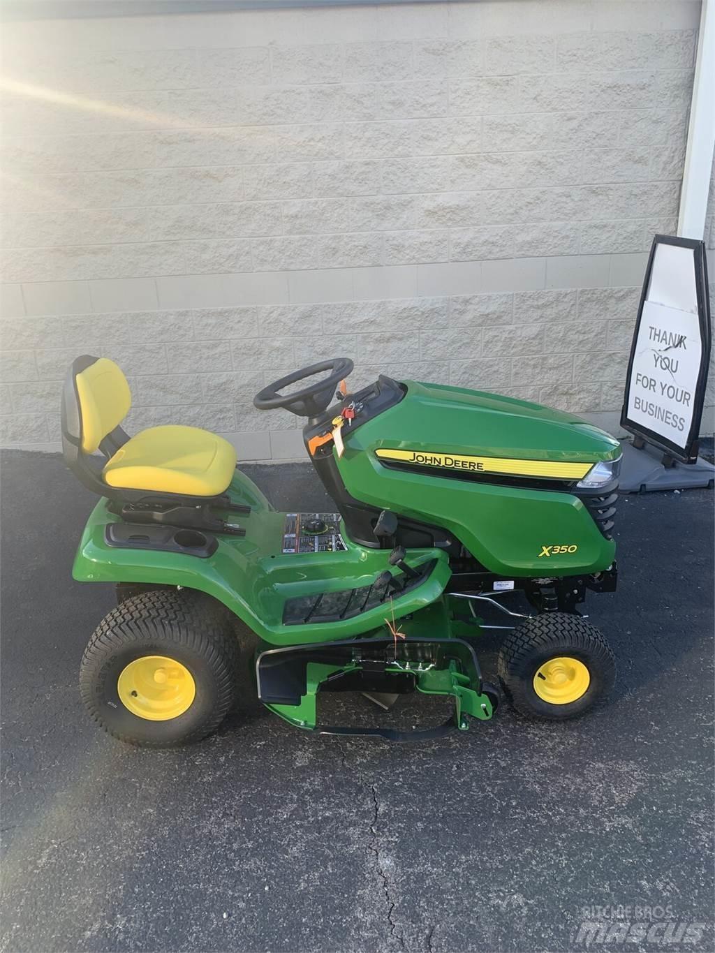 John Deere X350 小型曳引機