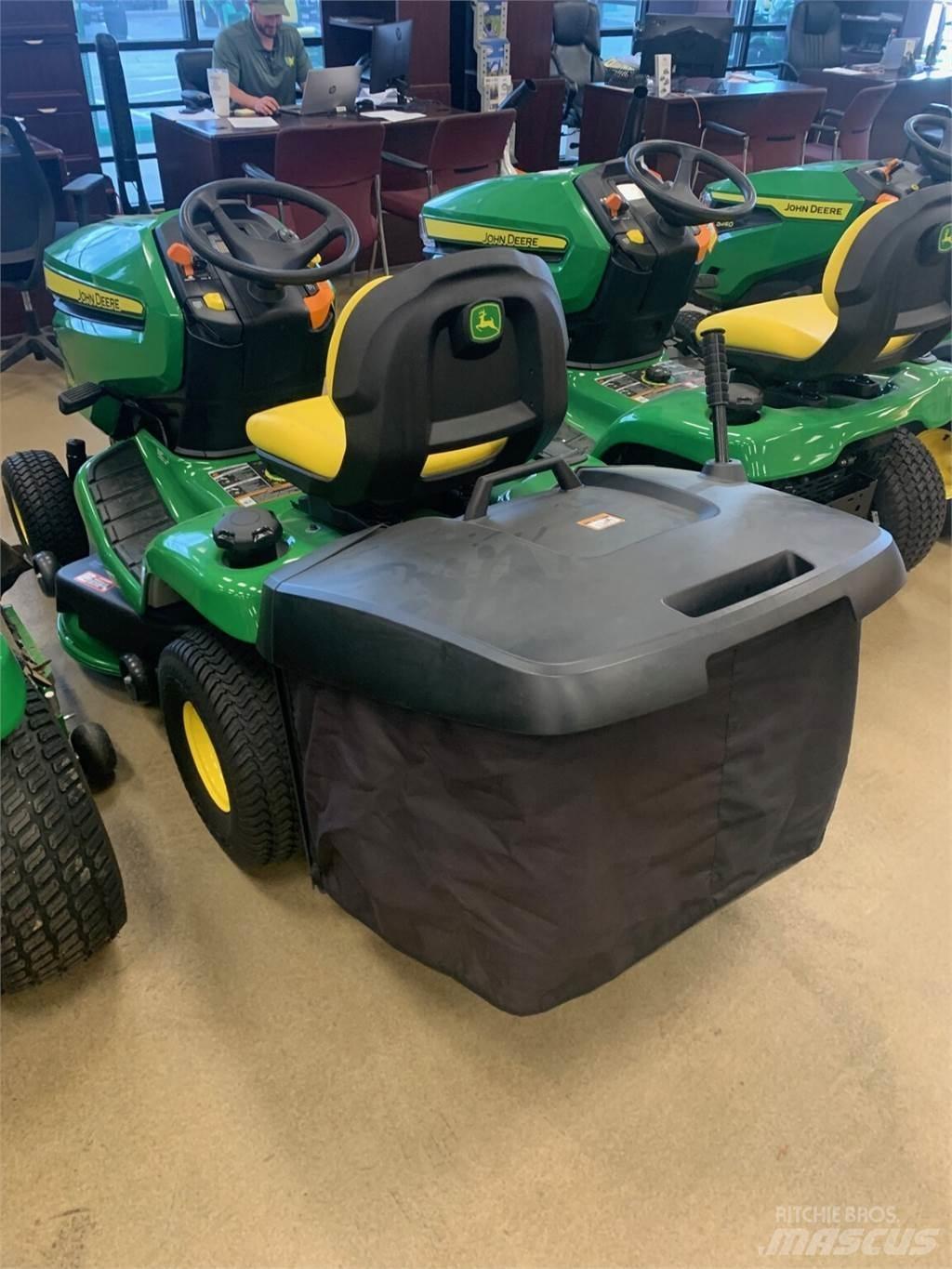 John Deere X350 小型曳引機
