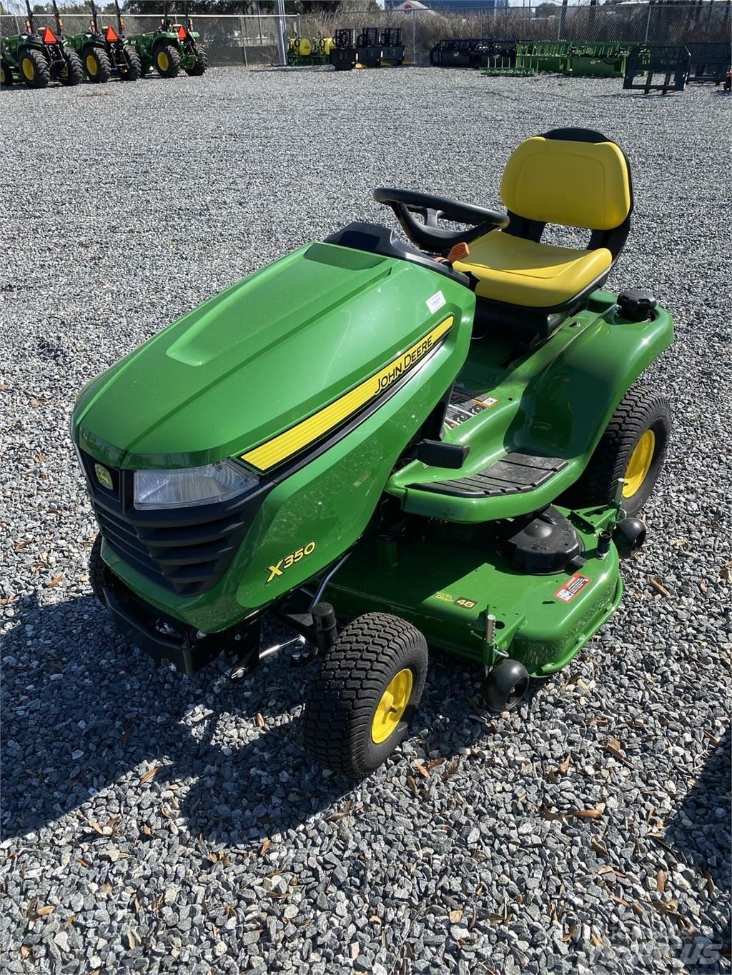 John Deere X350 小型曳引機