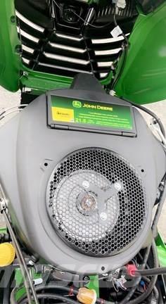 John Deere X350 騎乘式割草機