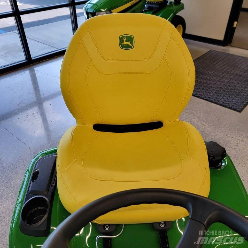 John Deere X380 小型曳引機