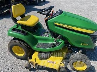 John Deere X380 小型曳引機