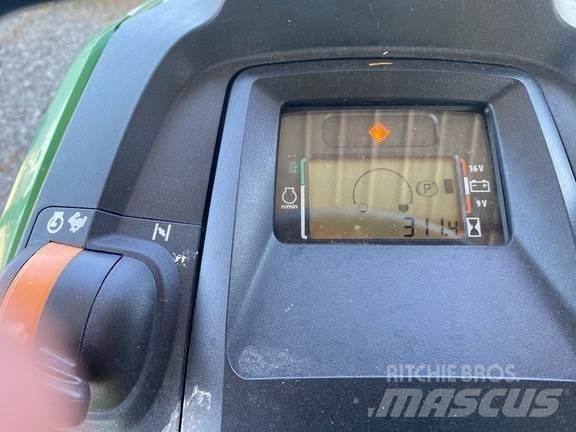 John Deere X380 小型曳引機