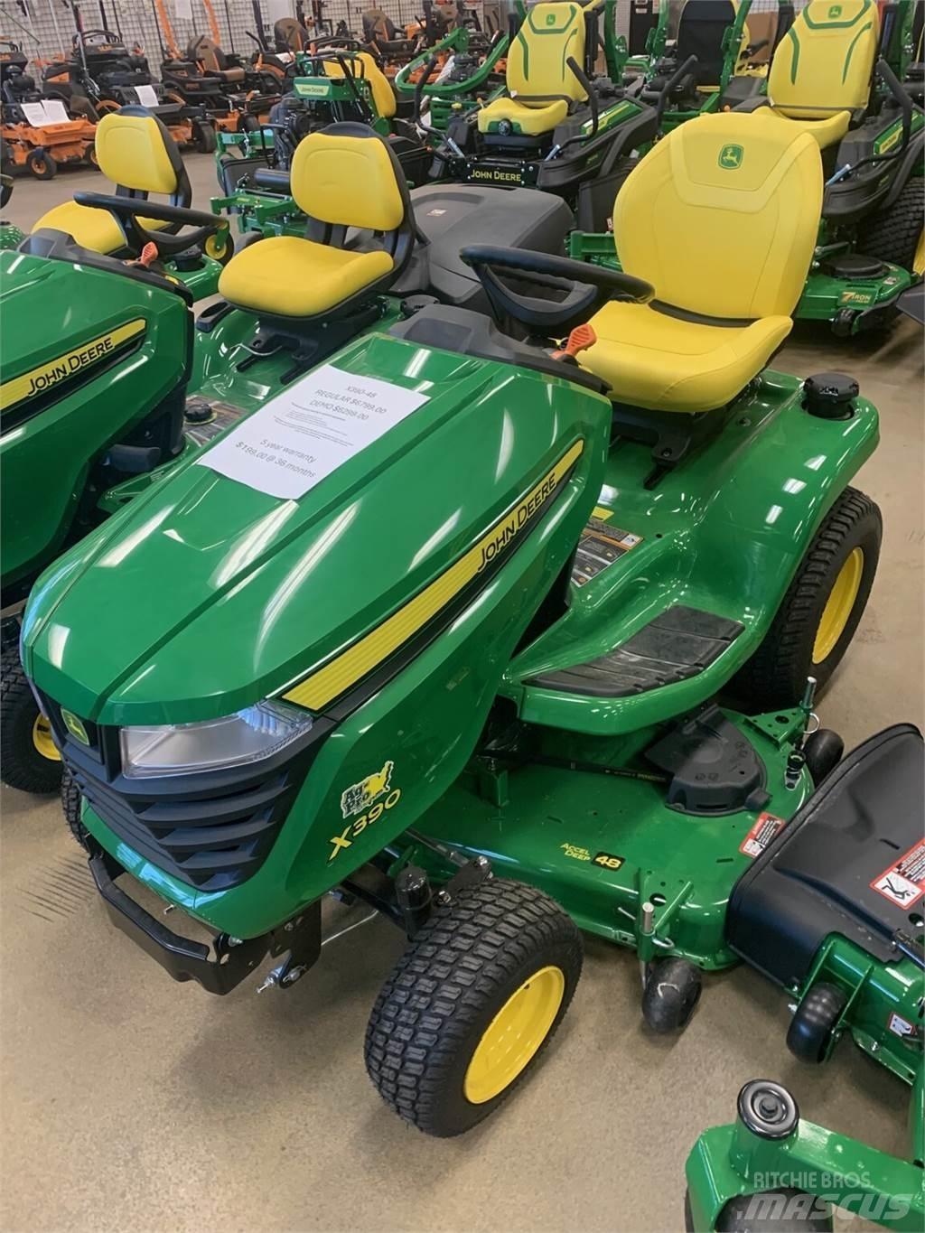 John Deere X390 小型曳引機