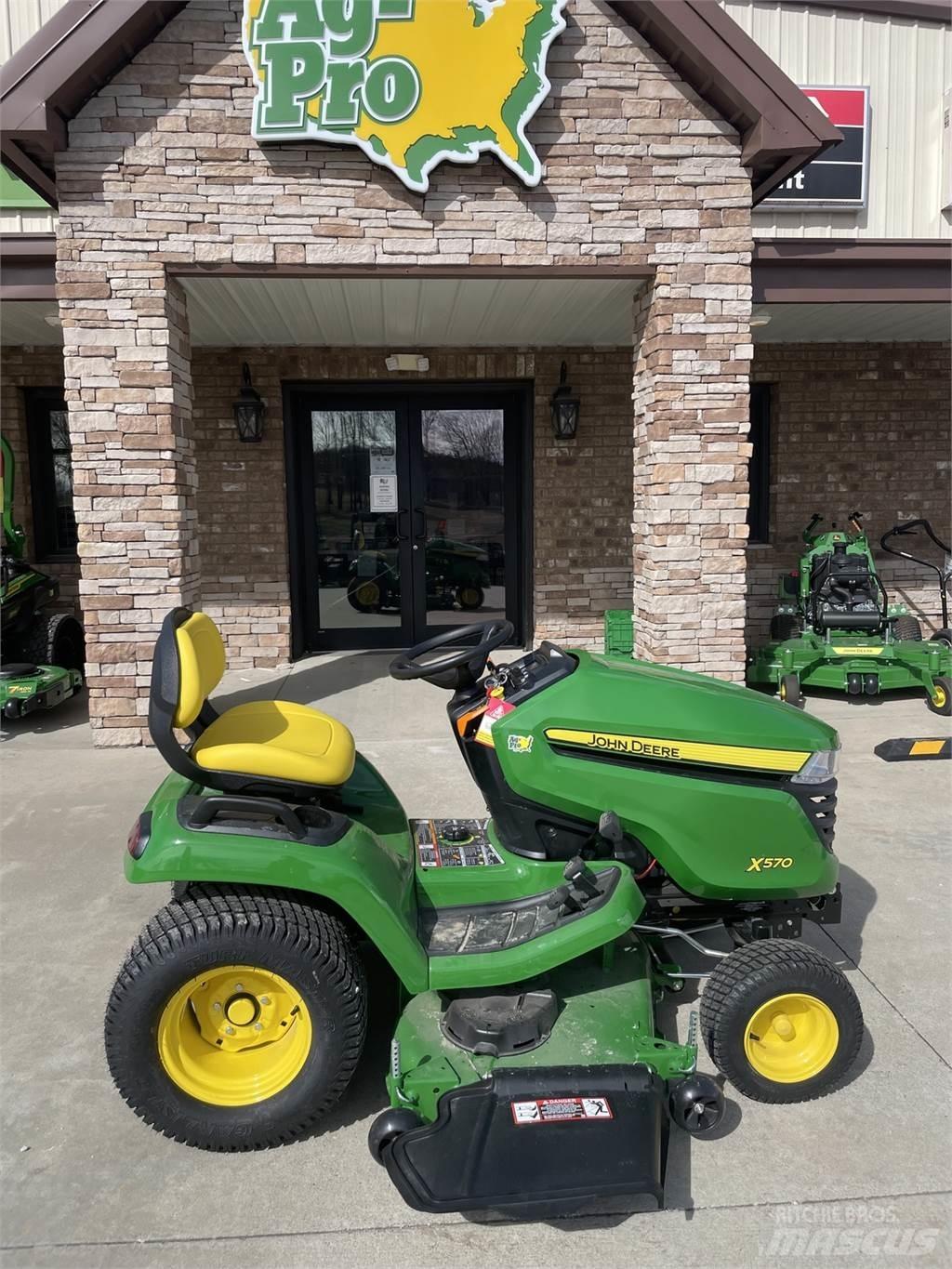 John Deere X570 小型曳引機
