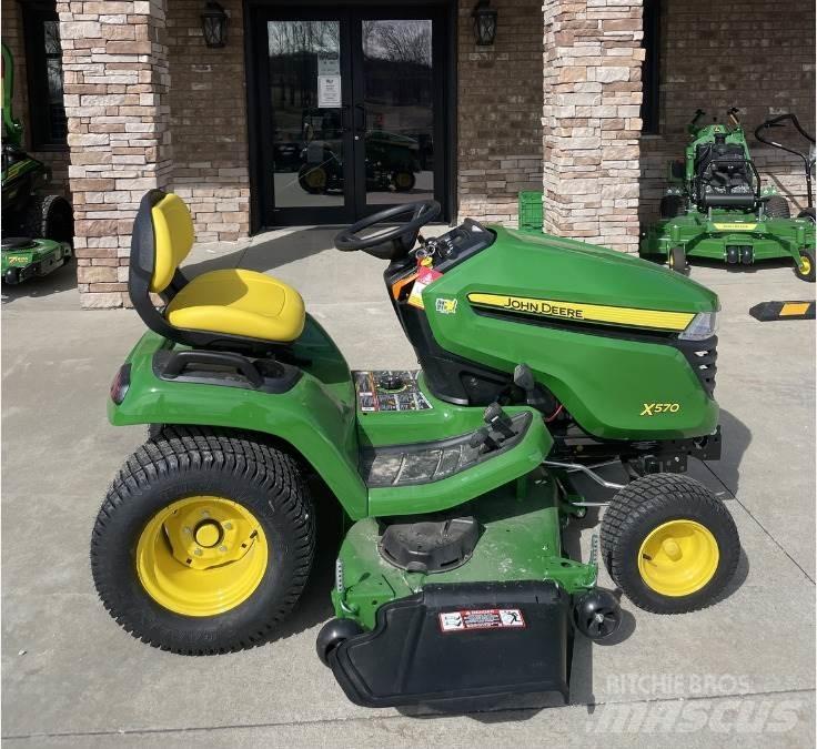 John Deere X570 小型曳引機