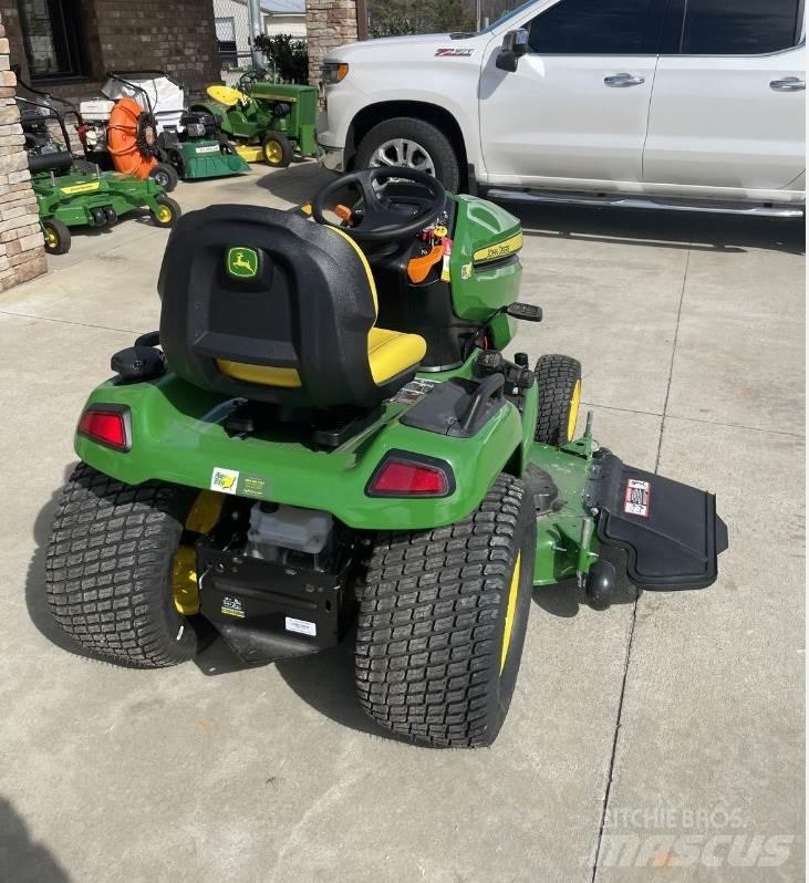 John Deere X570 小型曳引機