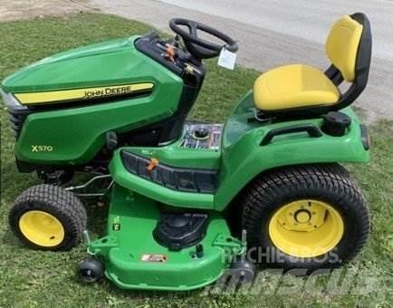 John Deere X570 小型曳引機
