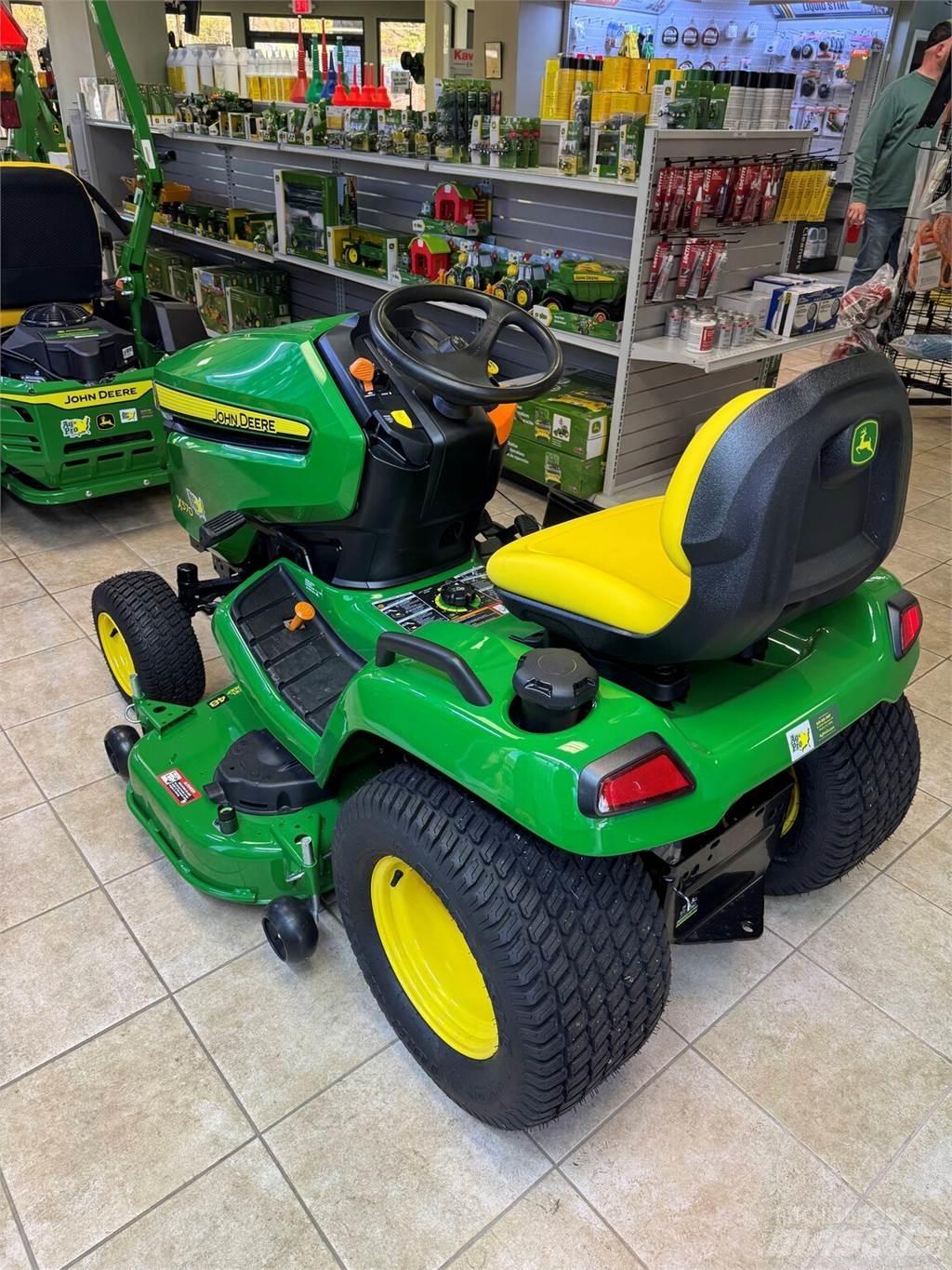 John Deere X570 小型曳引機