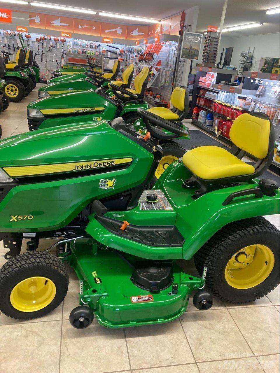 John Deere X570 小型曳引機