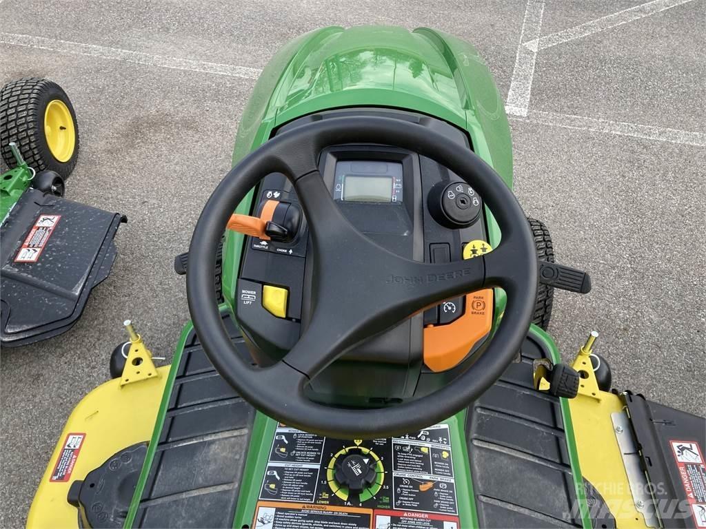 John Deere X570 小型曳引機