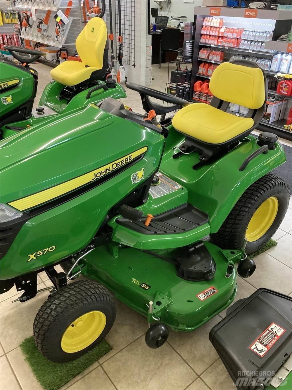 John Deere X570 小型曳引機