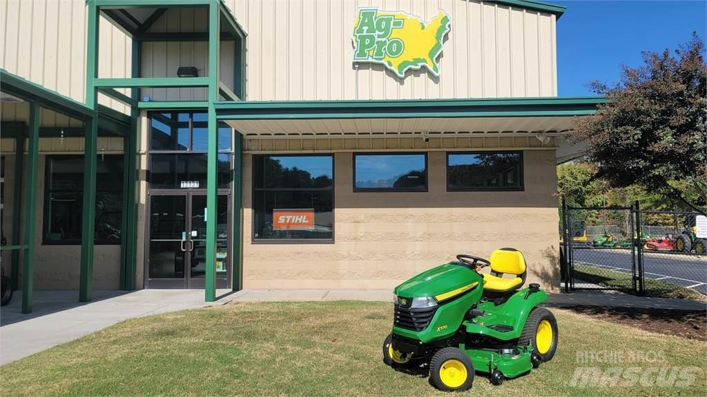 John Deere X570 小型曳引機