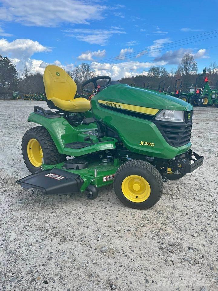 John Deere X580 小型曳引機