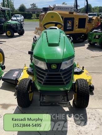 John Deere X580 小型曳引機