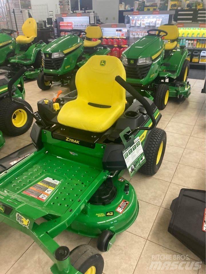John Deere Z315E 零迴轉割草機