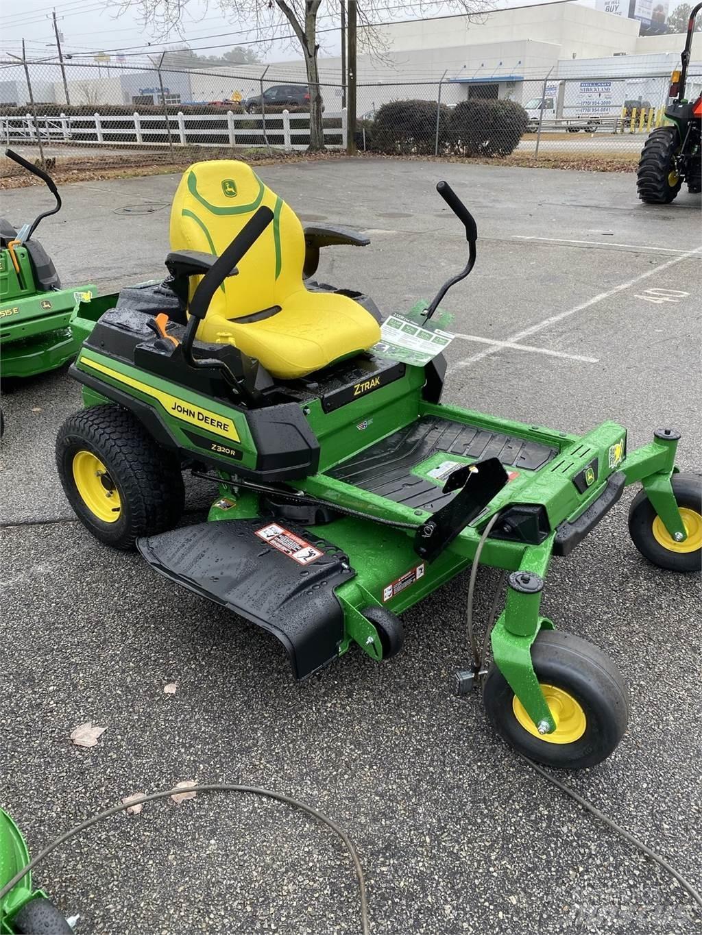 John Deere Z320R 零迴轉割草機