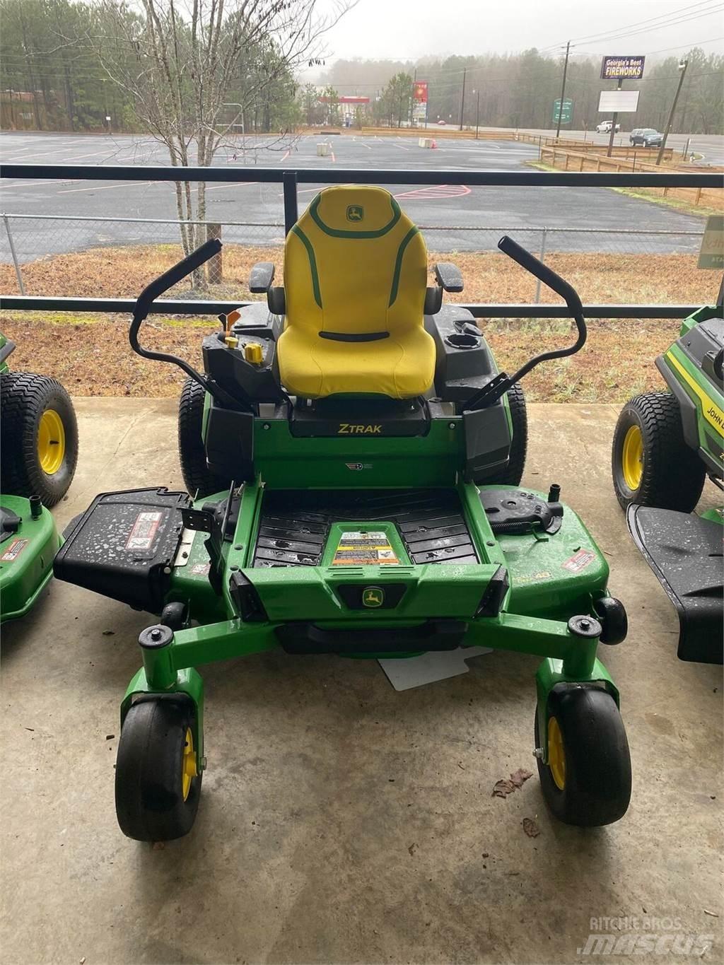John Deere Z330R 零迴轉割草機