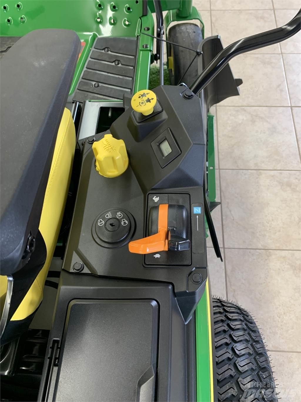 John Deere Z330R 零迴轉割草機