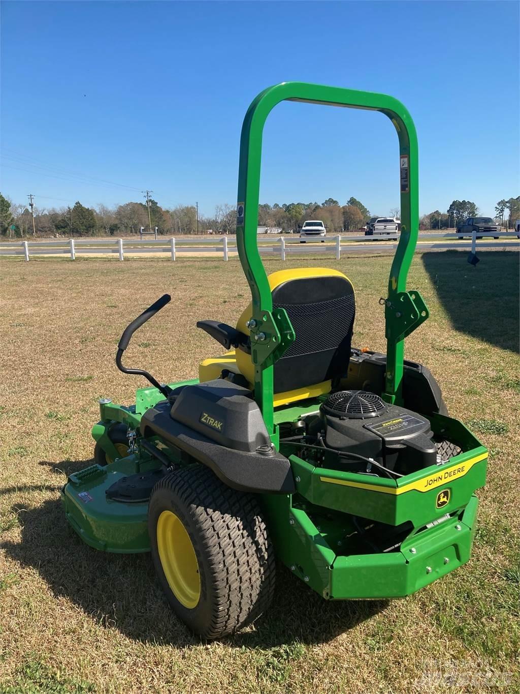 John Deere Z720E 零迴轉割草機