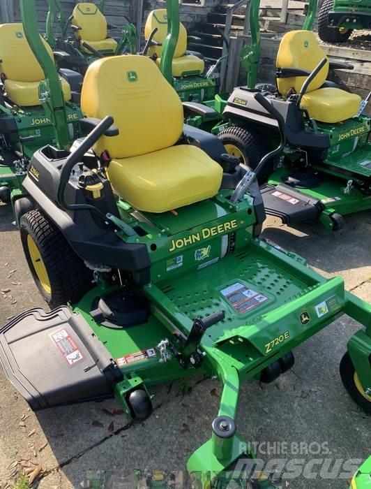John Deere Z720E 零迴轉割草機