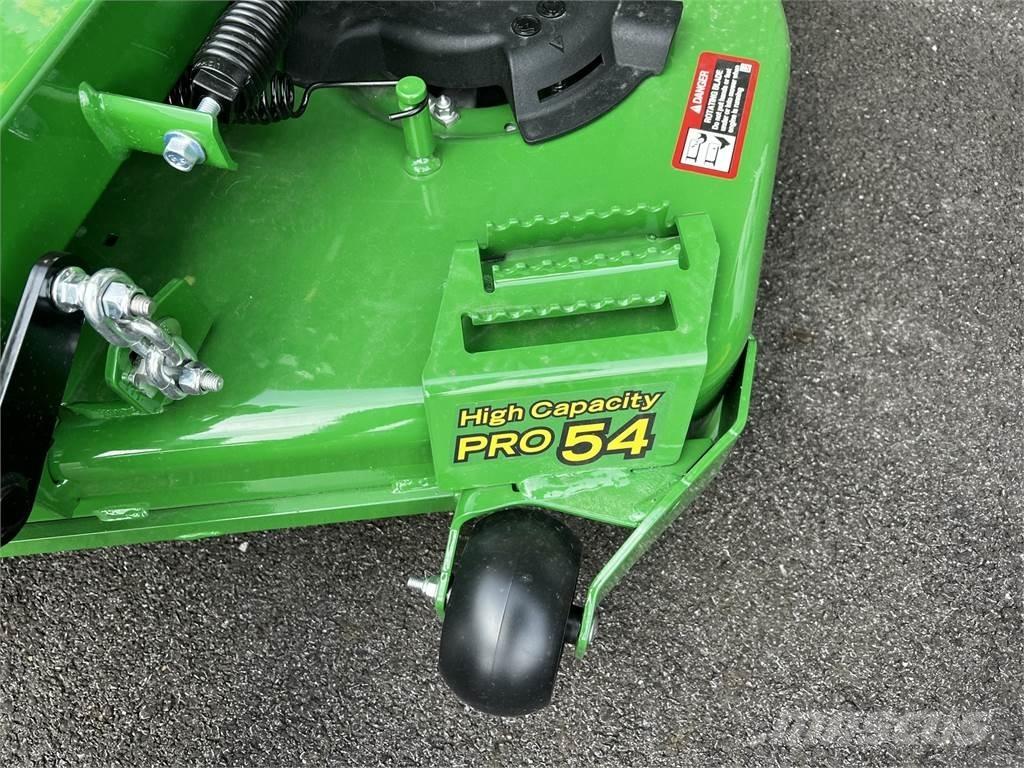 John Deere Z730M 零迴轉割草機