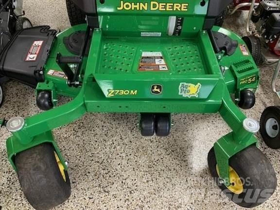 John Deere Z730M 零迴轉割草機