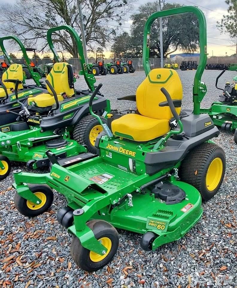 John Deere Z730M 零迴轉割草機