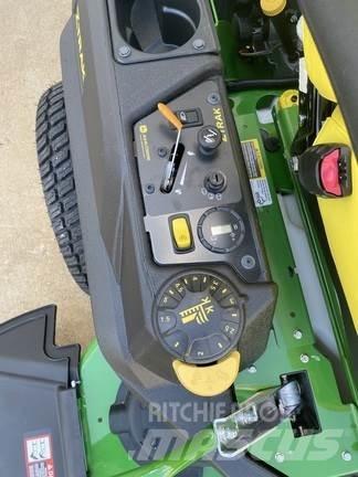 John Deere Z760R 零迴轉割草機