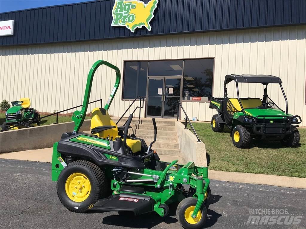 John Deere Z915E 零迴轉割草機