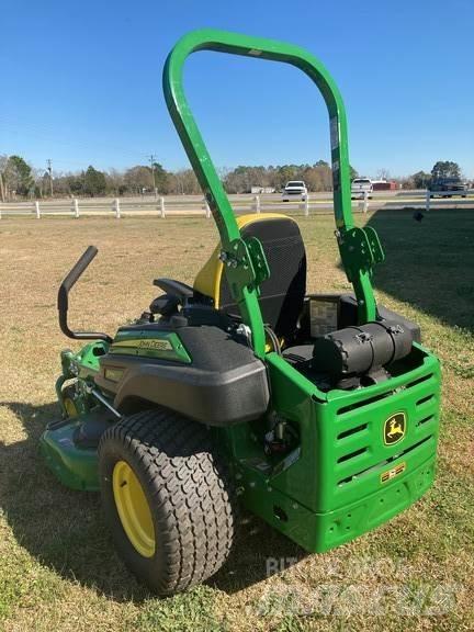 John Deere Z915E 零迴轉割草機