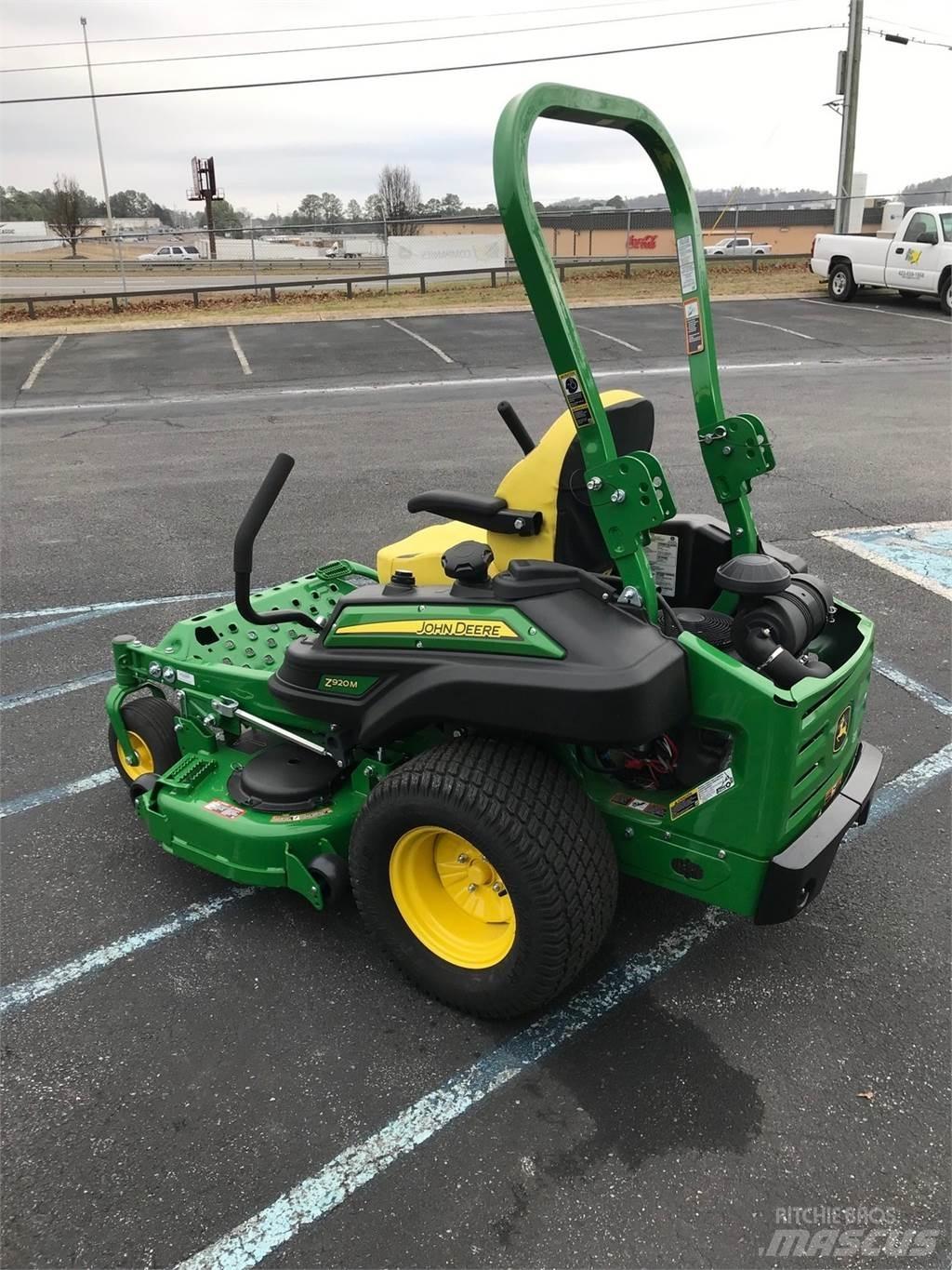 John Deere Z920M 零迴轉割草機