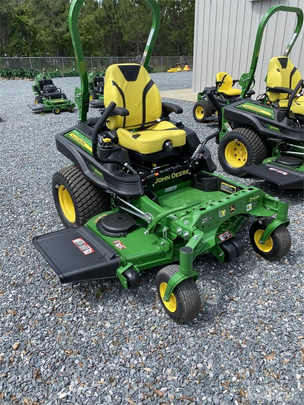 John Deere Z920M 零迴轉割草機
